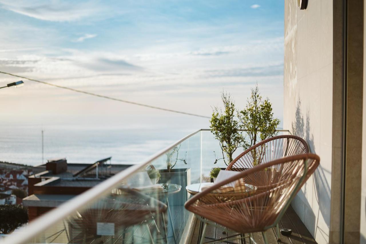 The Salty Pelican Yoga & Surf Retreat 에리세이라 외부 사진